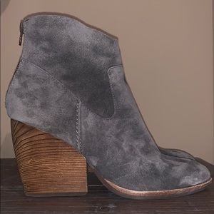 Kork-Ease Lapra Western Booties Grey